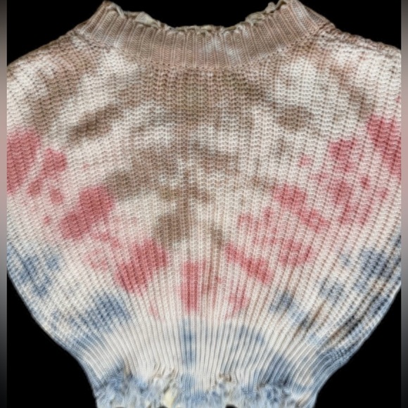 MAIN STRIP RAW edge frayed sweater women’s size Small - Picture 6 of 14